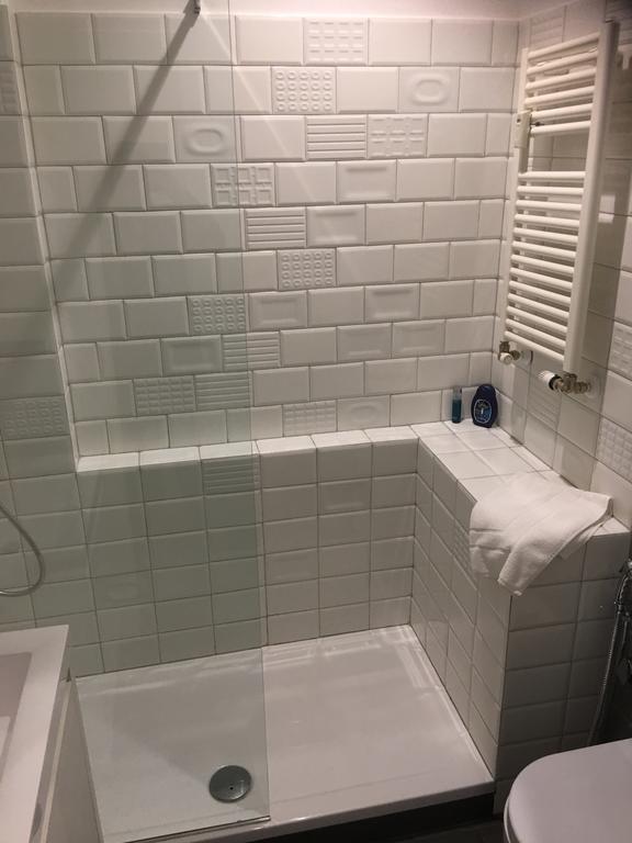 My Purple Apartment In The Center Of روما المظهر الخارجي الصورة